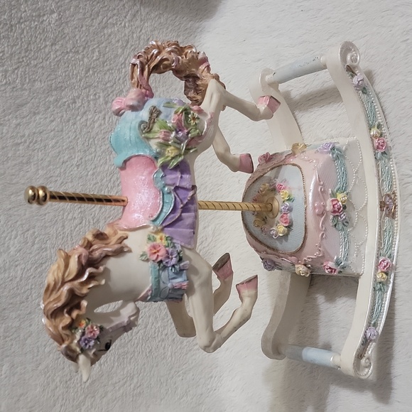 Vintage Musical Carousel Rocking Horse - Picture 8 of 11